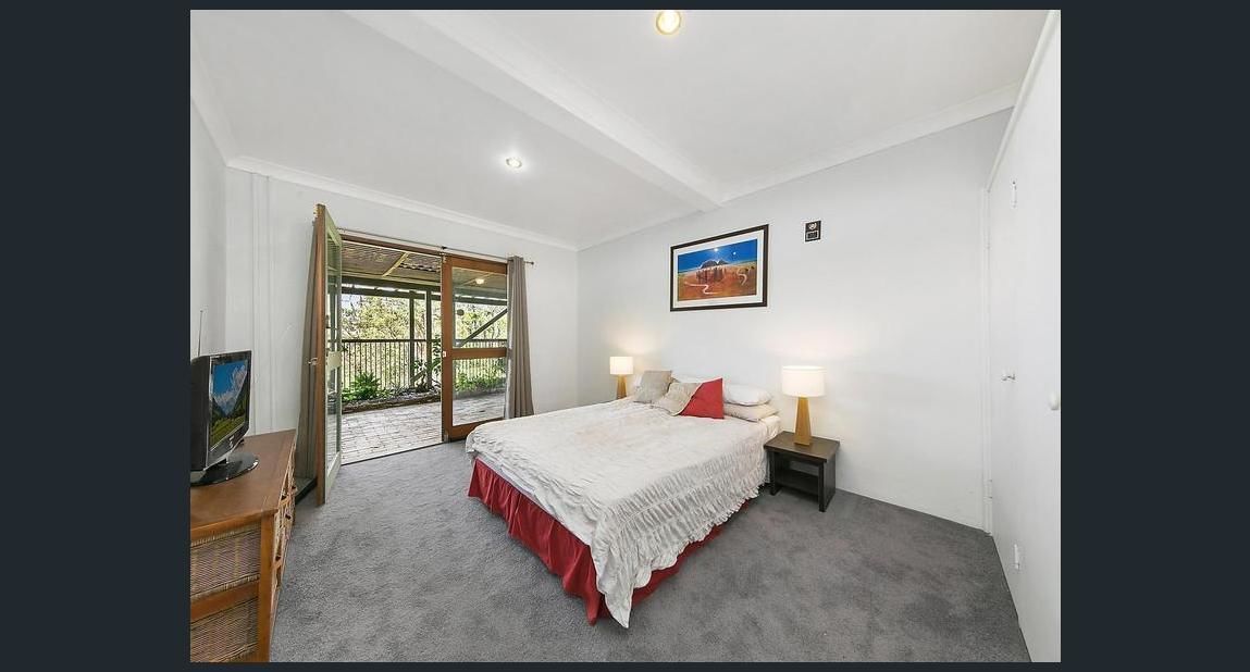 tuckeroo retreat budget accommodation | 1 bedroom, individually furnished, iron/ironing board, bed sheets