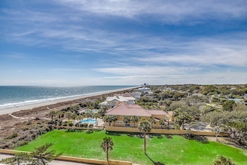 Deluxe Room, 2 Bedrooms, Oceanfront (Angle) | Beach/ocean view at Dunes Village Resort