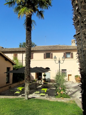 Exterior - Hotel Casa Mancia (Foligno)