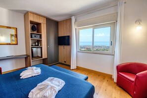 1 habitación, minibar, caja de seguridad en la habitación y escritorio 