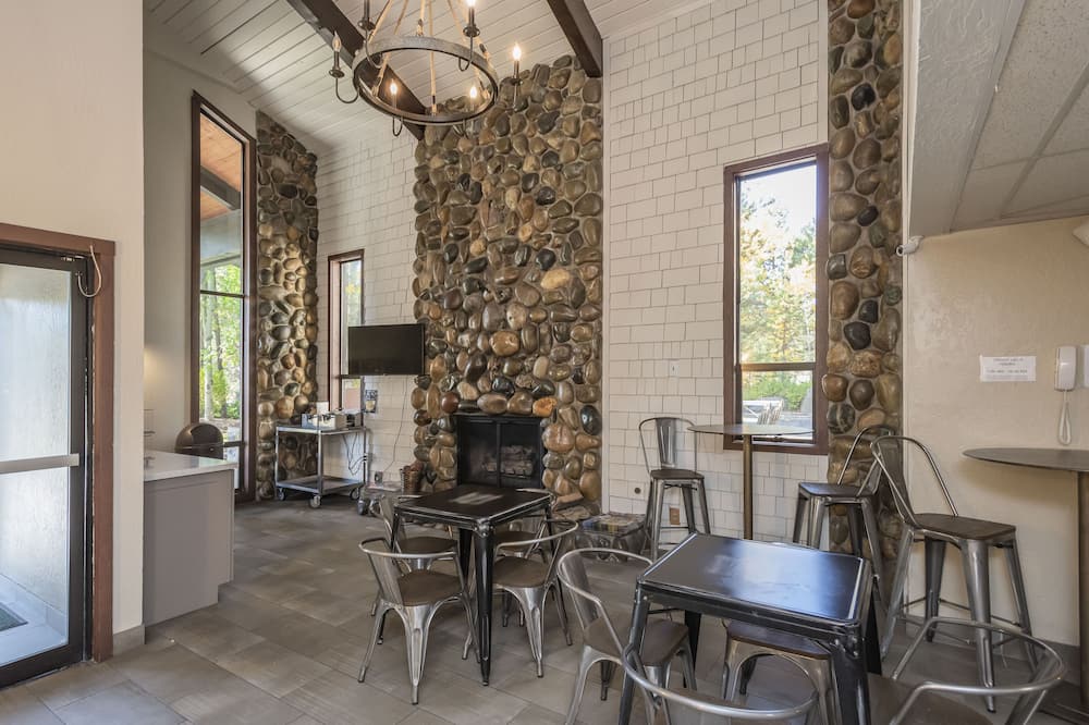 The Inn at Truckee