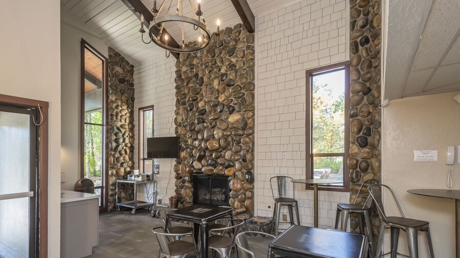 The Inn at Truckee