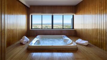 Master Suite | Tina de hidromasaje