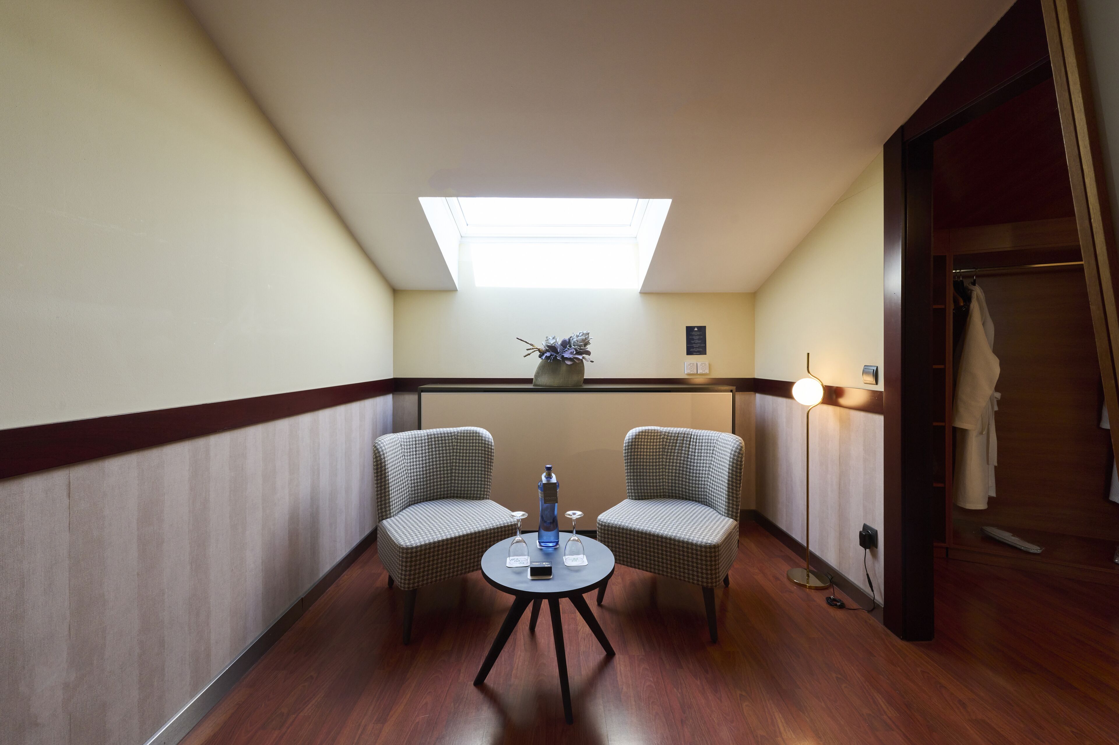 minibar, in-room safe, desk, soundproofing