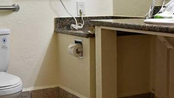 Standard Room, 1 King Bed, Fireplace | Bathroom