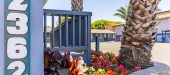 Monterey Fireplace Inn