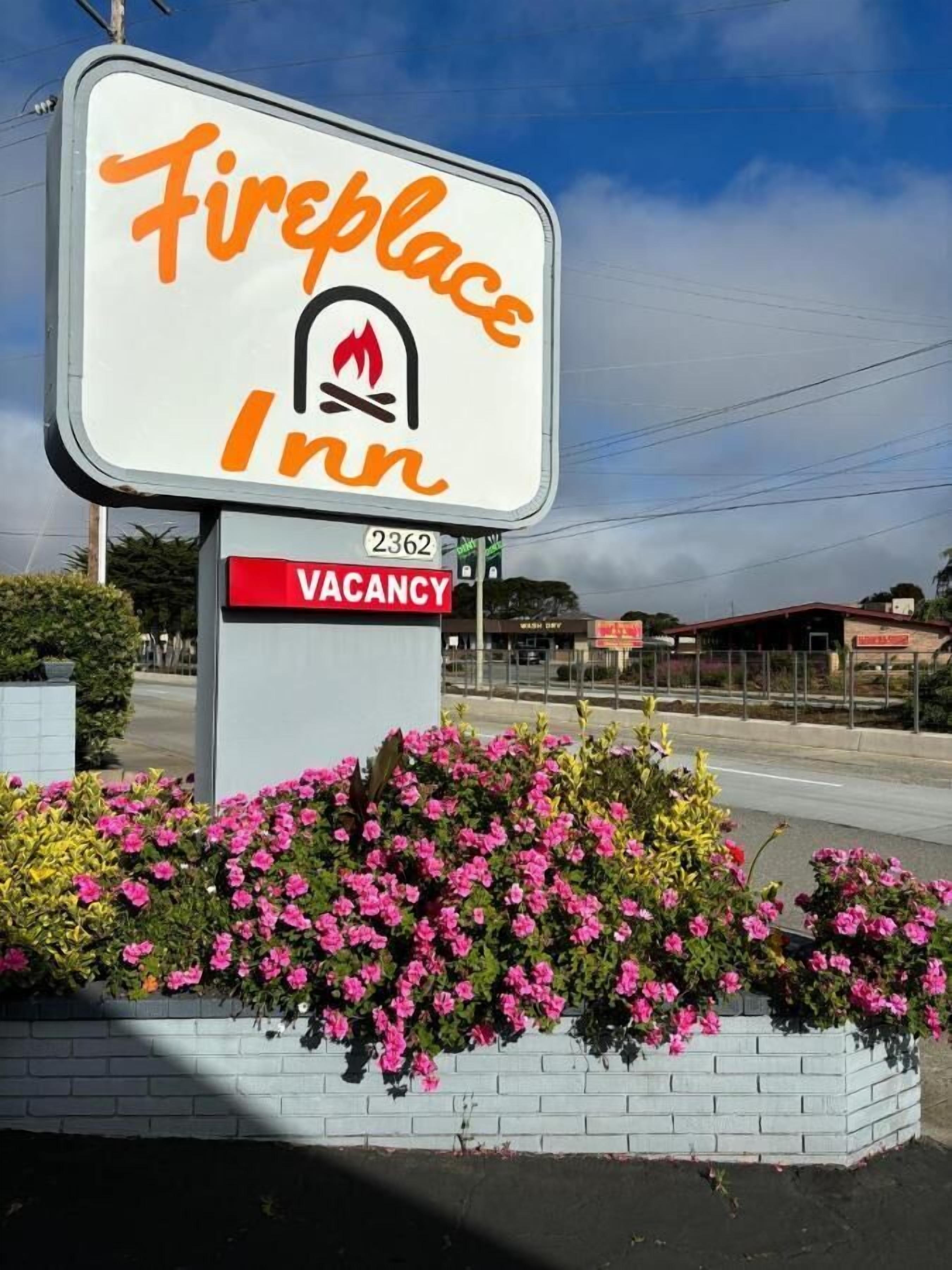 Foto - The Monterey Fireplace Inn