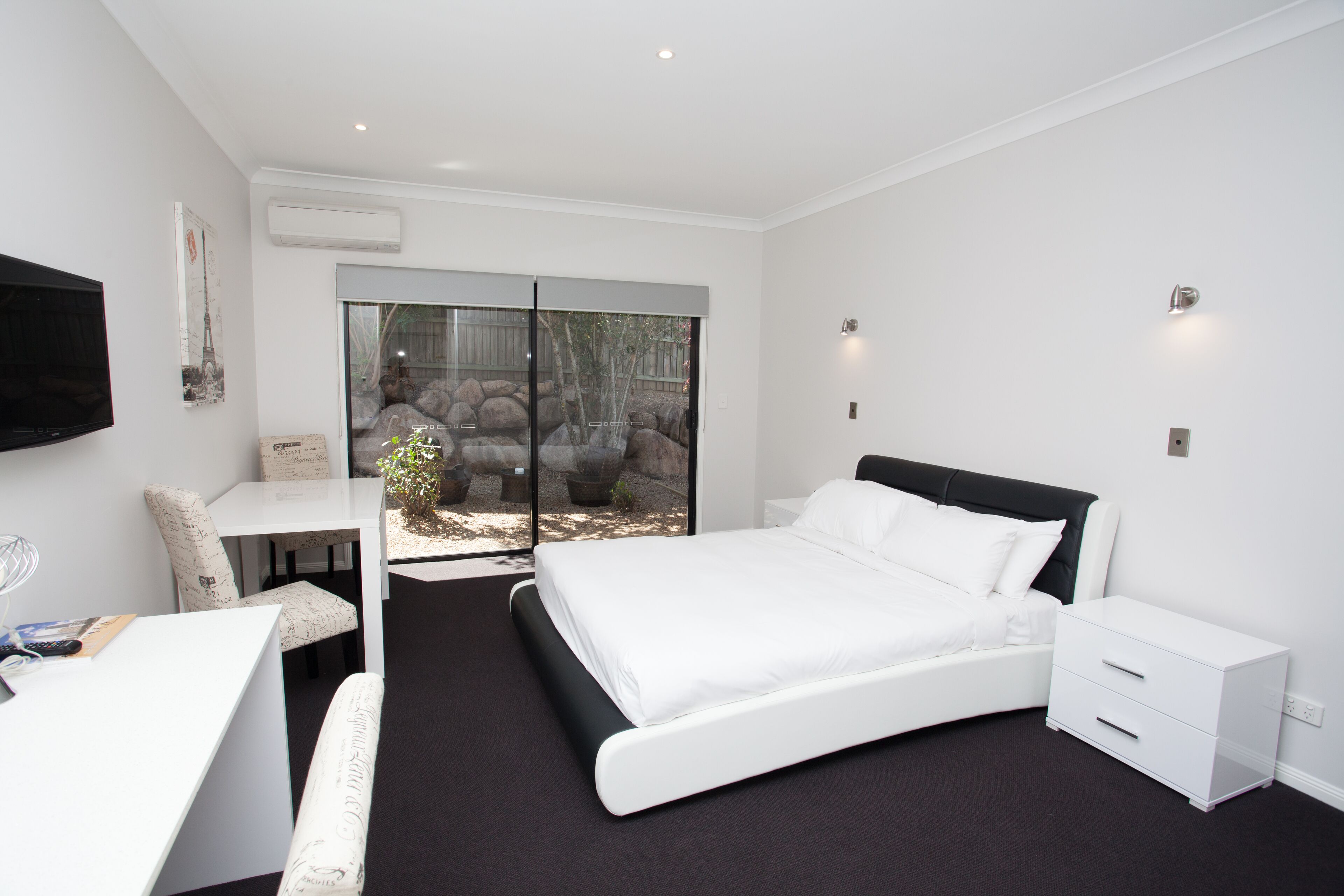 studio executive queen | iron/ironing board, rollaway beds, bed sheets, alarm clocks