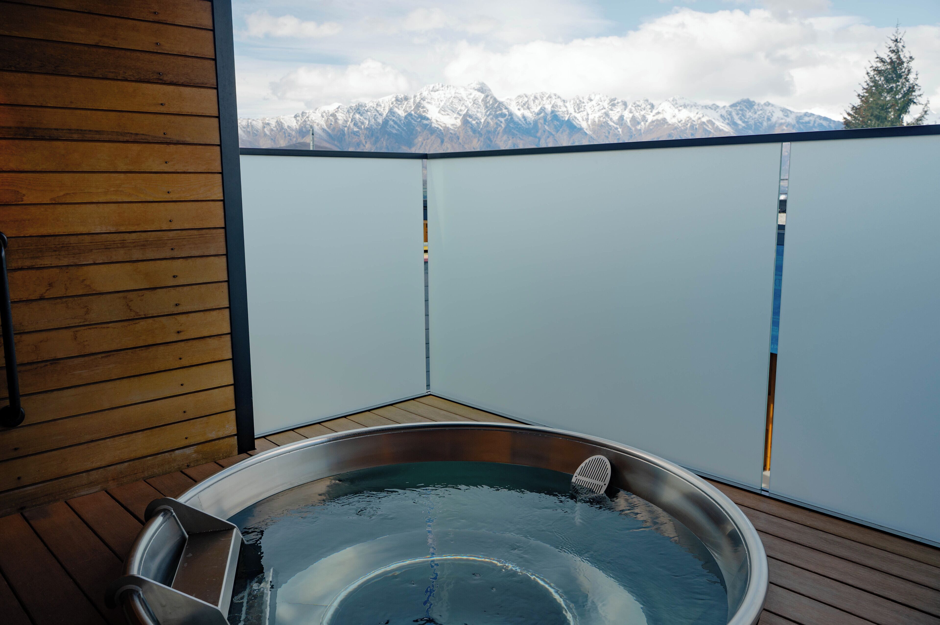 Banheira de hidromassagem particular