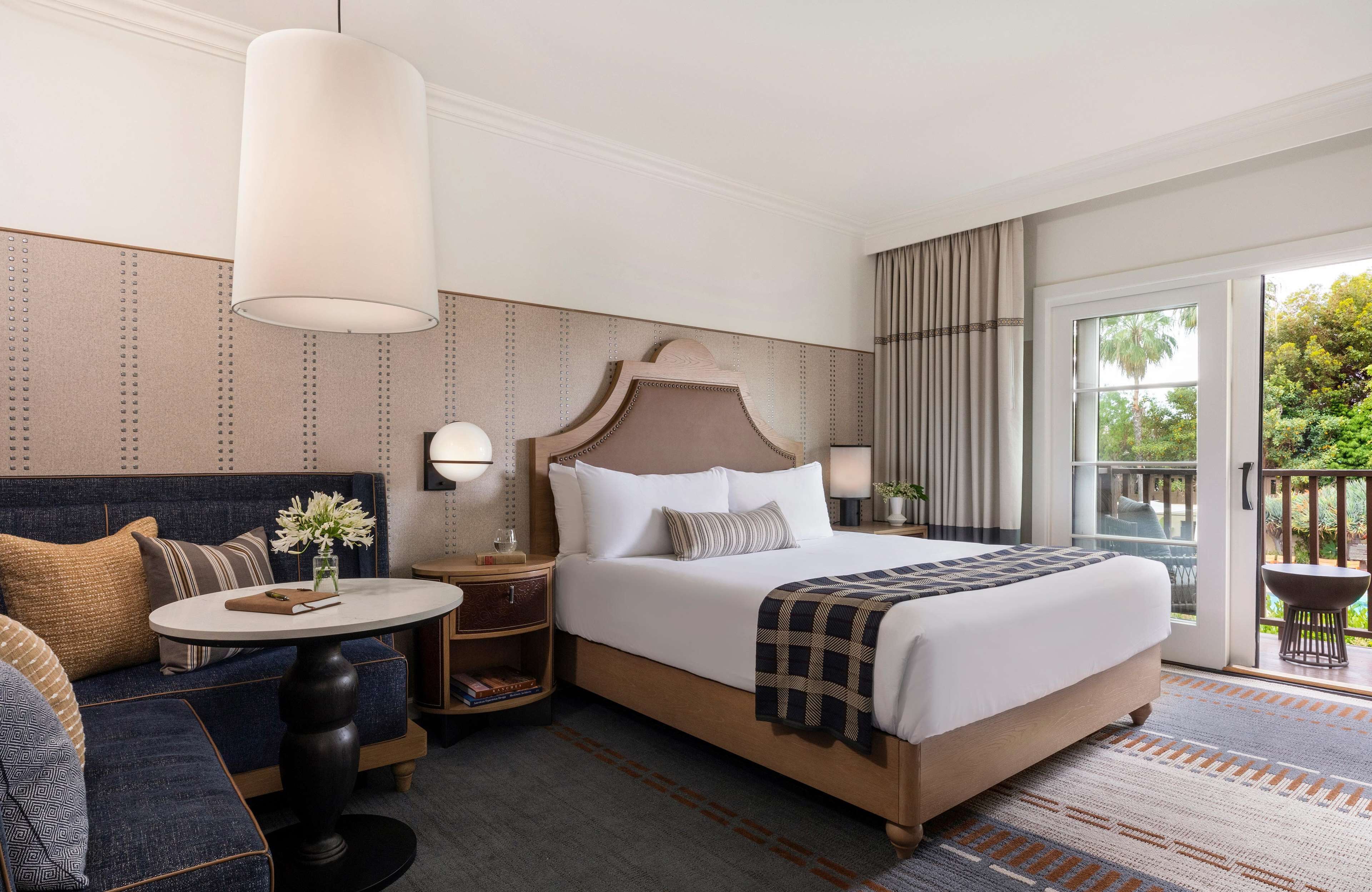 Estate Pool View King | Premium bedding, in-room safe, iron/ironing board, Internet