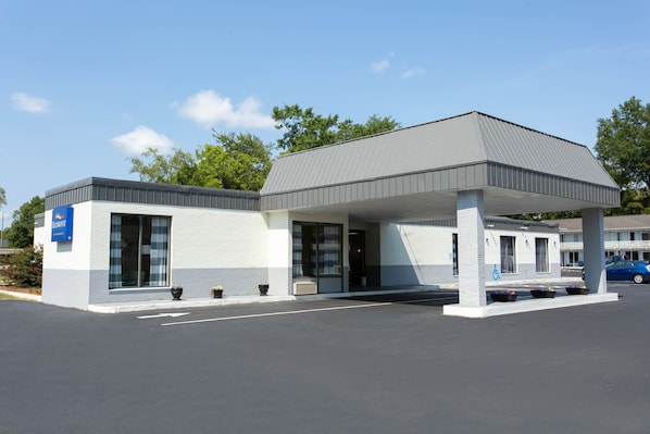 Entrada de la propiedad