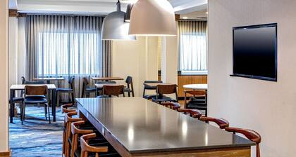 Fairfield Inn & Suites by Marriott Saratoga Malta