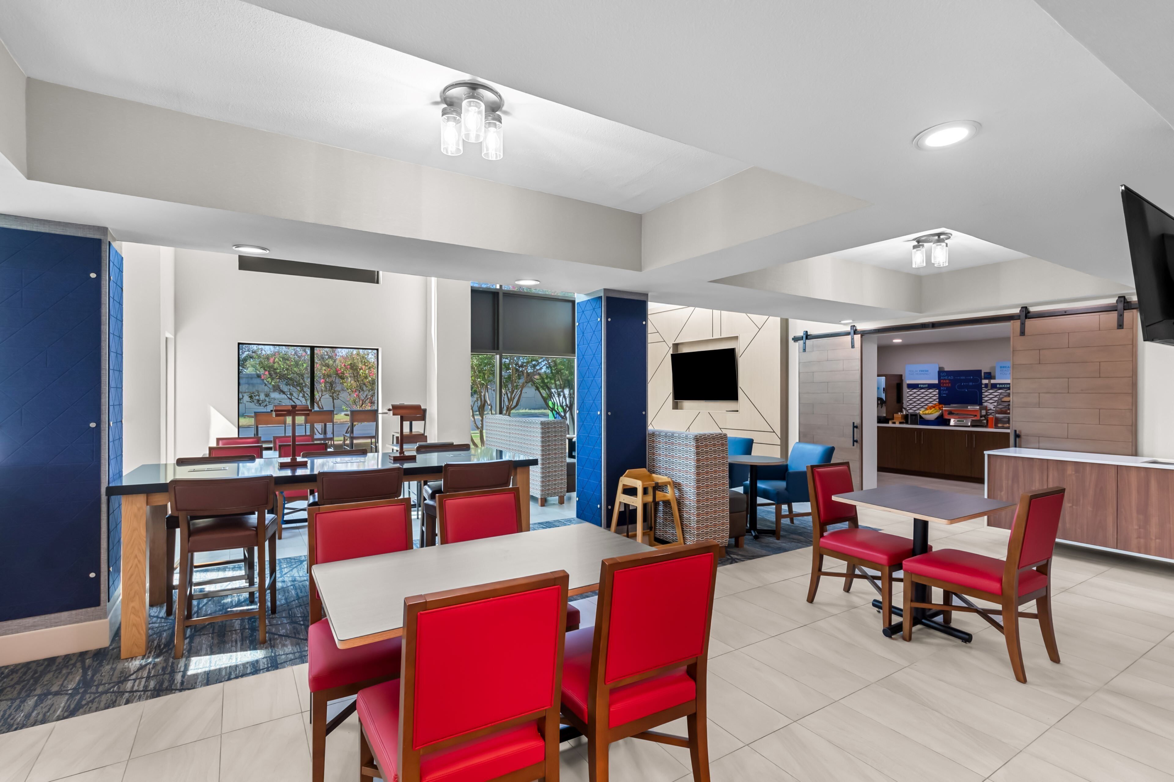 Photo - Holiday Inn Express & Suites Austin SW - Sunset Valley by IHG