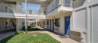 Motel 6 Schiller Park, IL - Chicago O'Hare