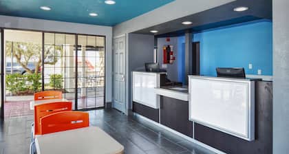 Vagabond Inn Buttonwillow North I-5