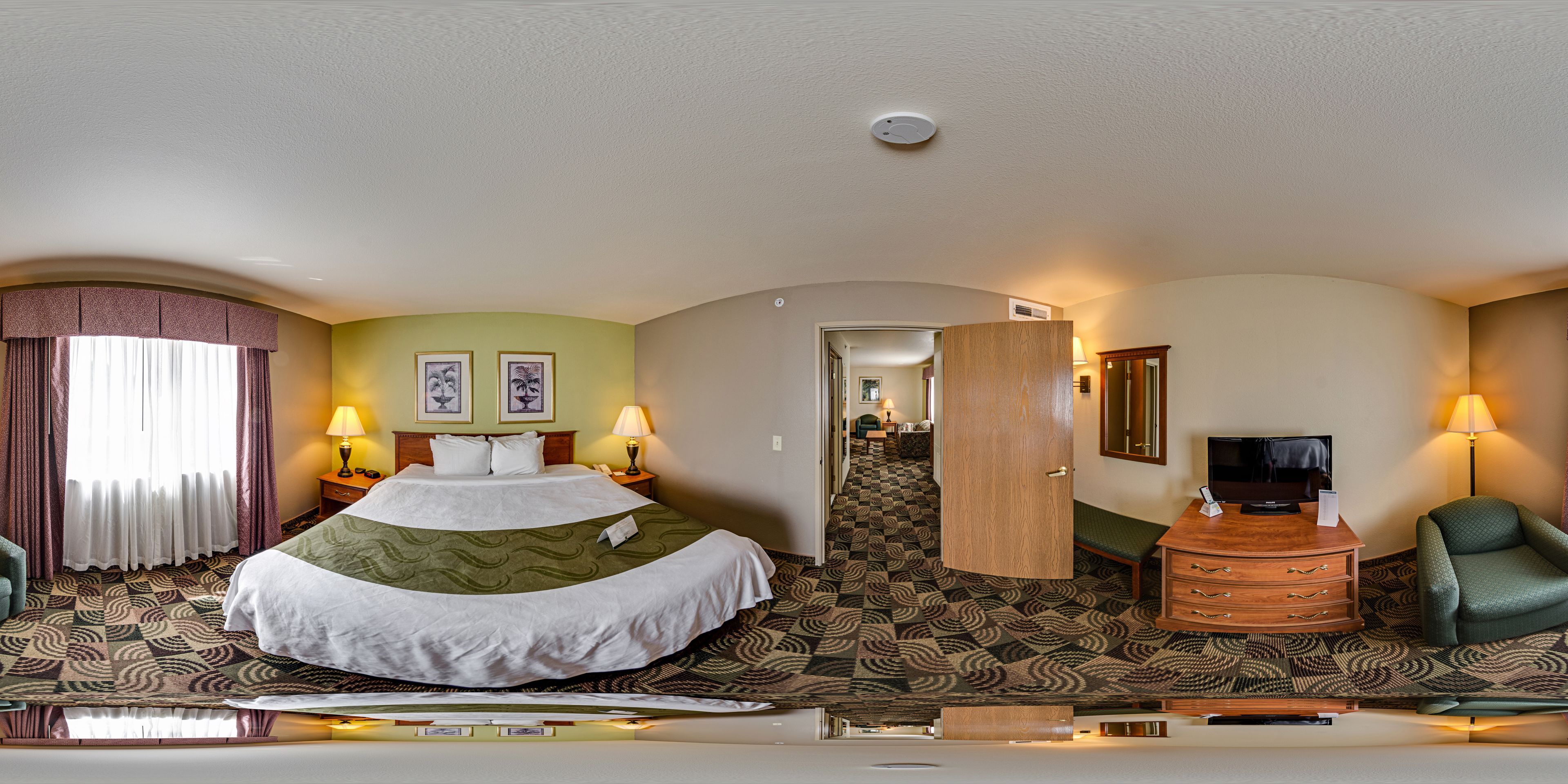 suite, 1 king bed with sofa bed, non smoking | desk, iron/ironing board, free cots/infant beds, rollaway beds