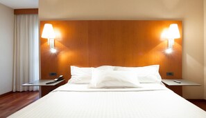 1 Schlafzimmer, Minibar, Zimmersafe, individuell eingerichtet
