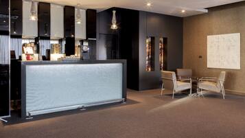 Serveert lunch en diner
