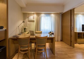 Suite | Egyptian cotton sheets, premium bedding, memory foam beds, minibar