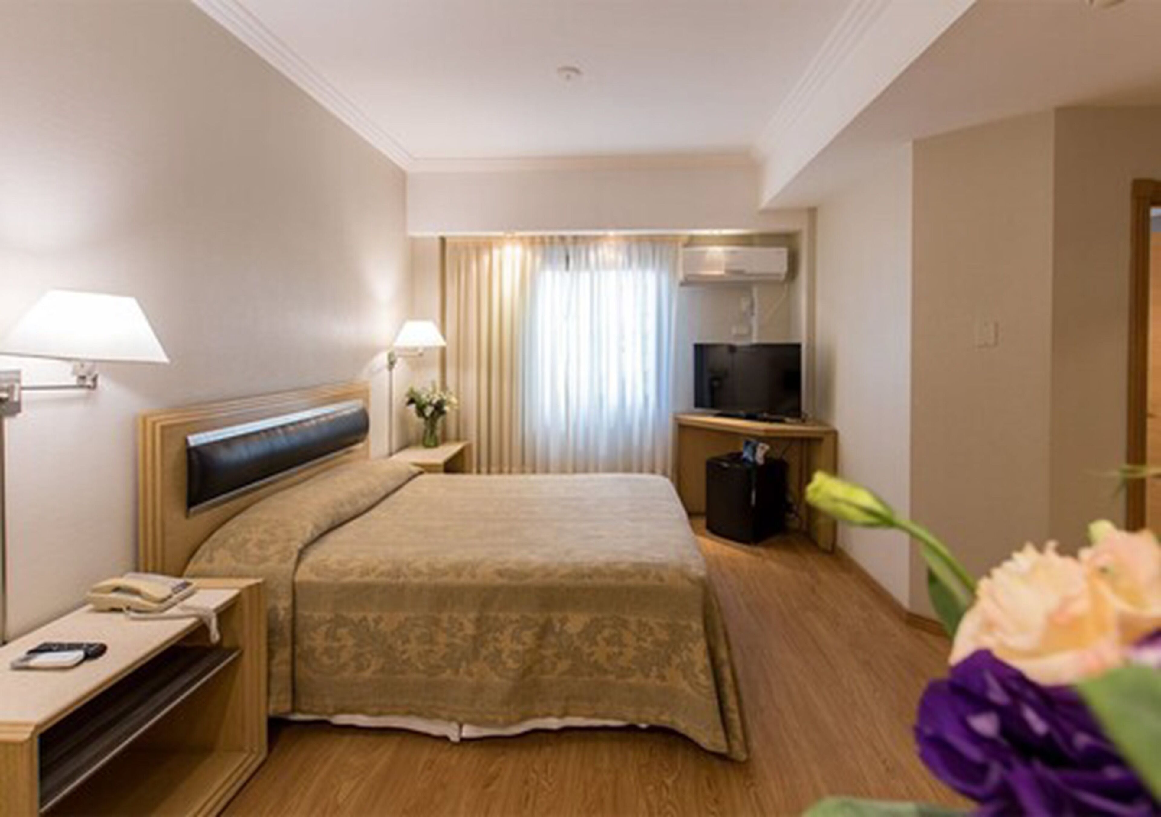executive room, 1 double bed | egyptian cotton sheets, premium bedding, memory-foam beds, minibar