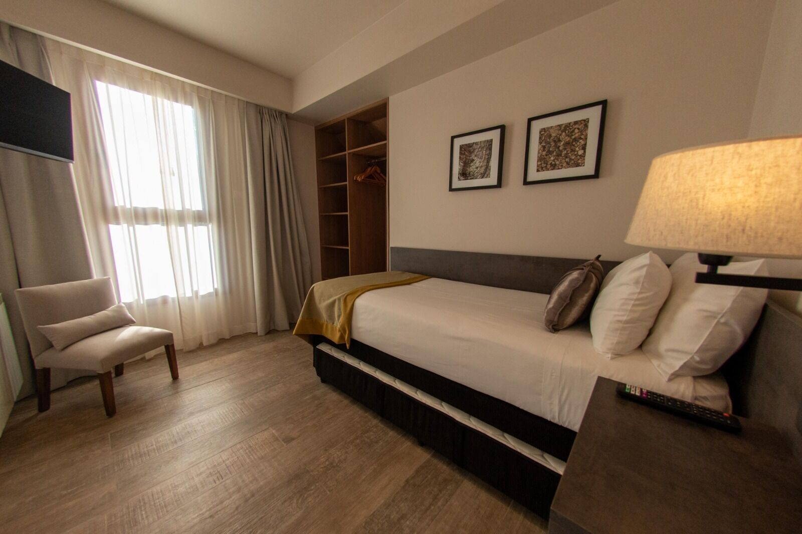 luxury studio suite | 1 bedroom, minibar, in-room safe, free wifi