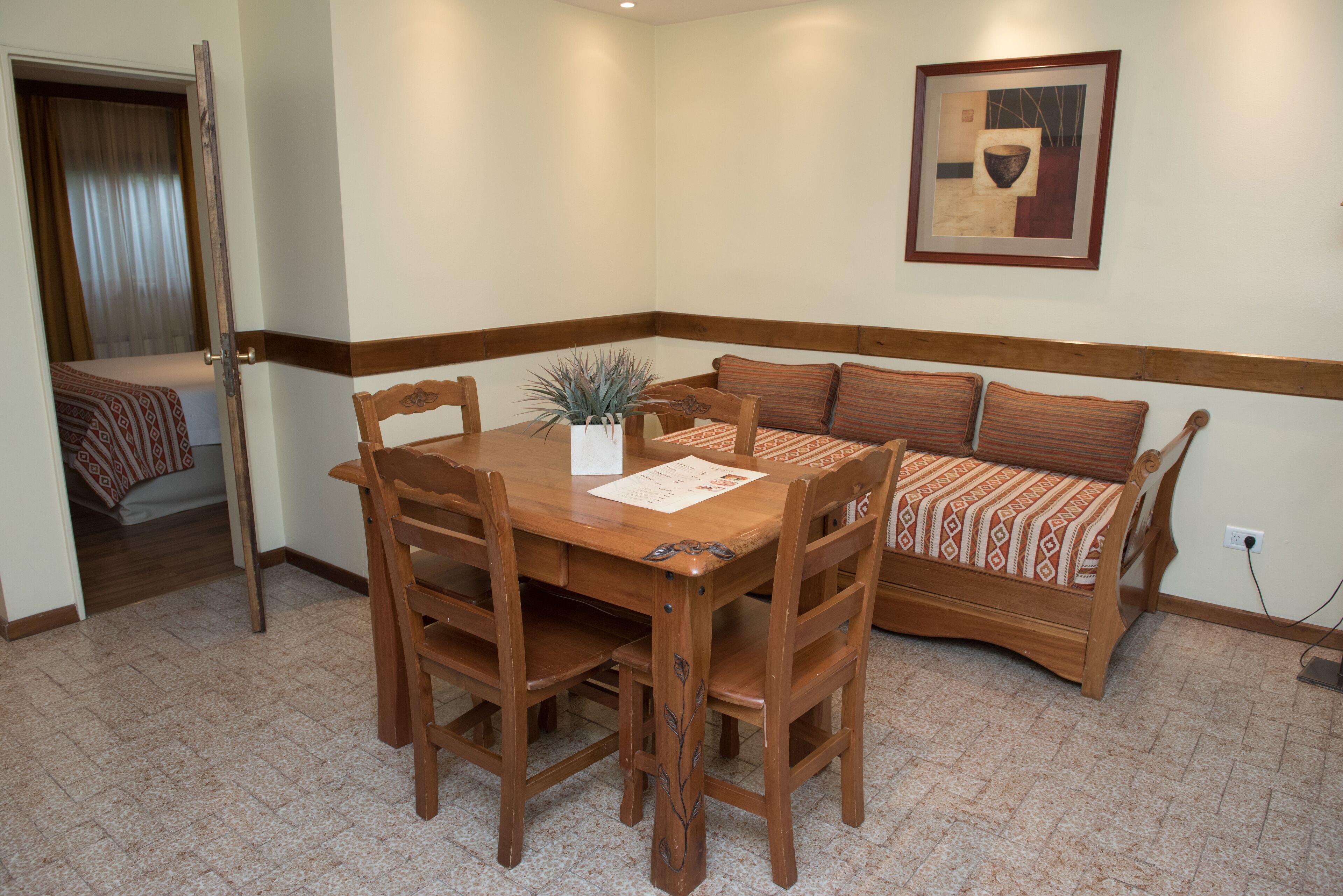 Apartamento (3 People) | Minibar, caja fuerte, cunas gratuitas y wifi gratis