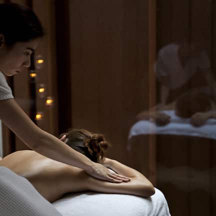 Couples treatment rooms, hot tub, steam room, body treatments