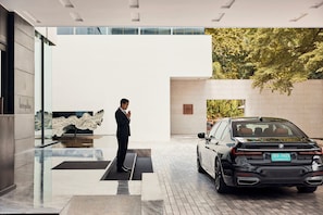 Property entrance - COMO Metropolitan Bangkok (Bangkok)