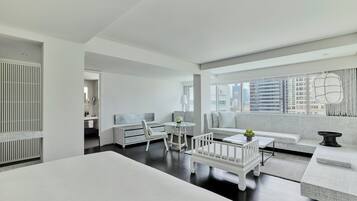 Egyptian cotton sheets, premium bedding, minibar, in-room safe