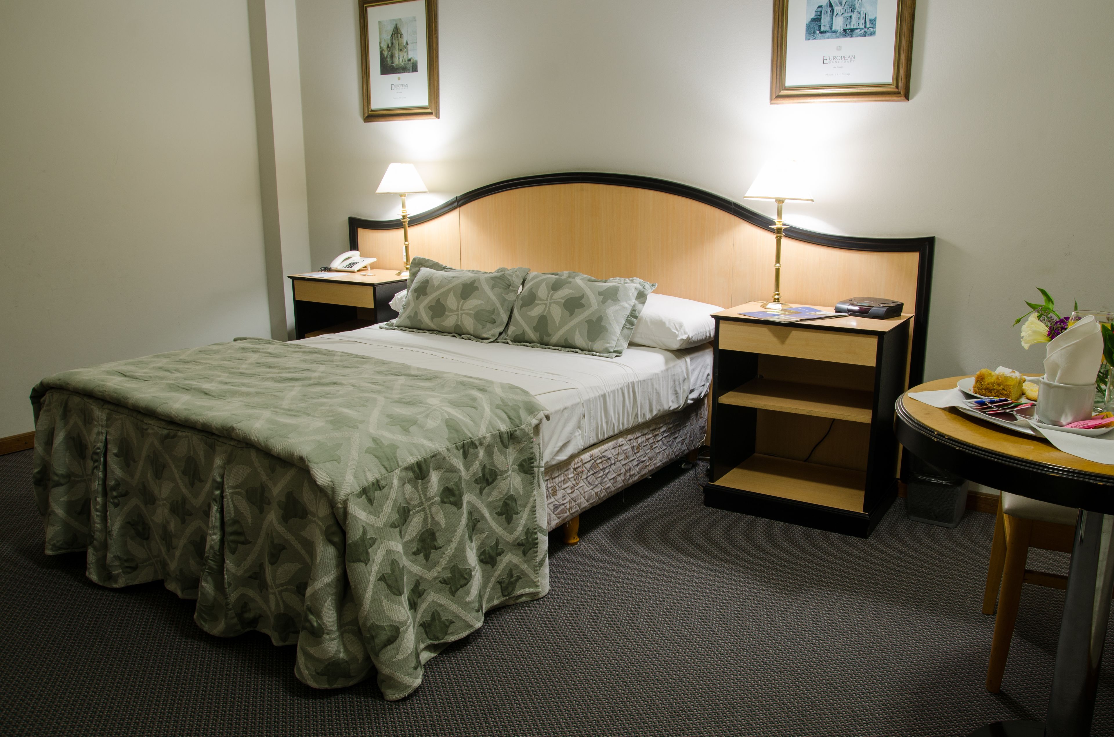 double room | minibar, in-room safe, desk, free cots/infant beds