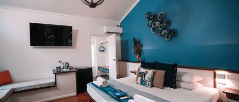 Literie de qualité supérieure, minibar, décoration personnalisée