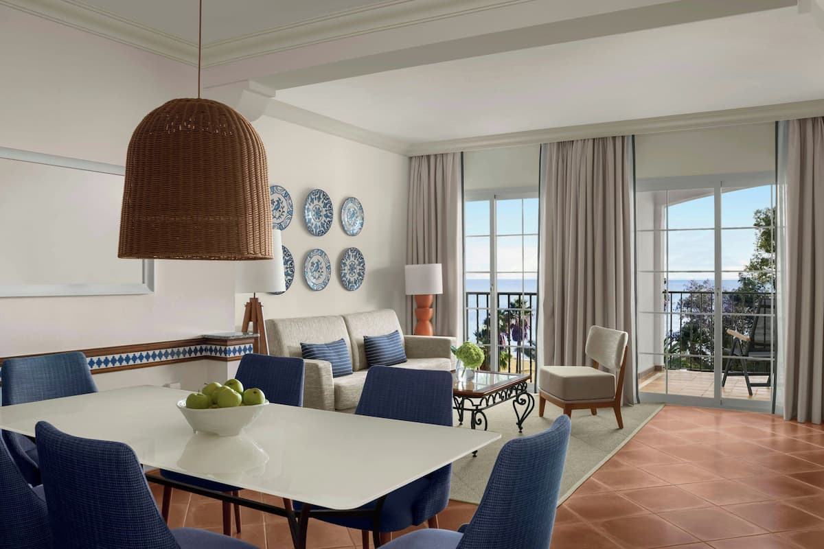 Televisión LCD de 32 pulgadas con canales vía satélite y televisión