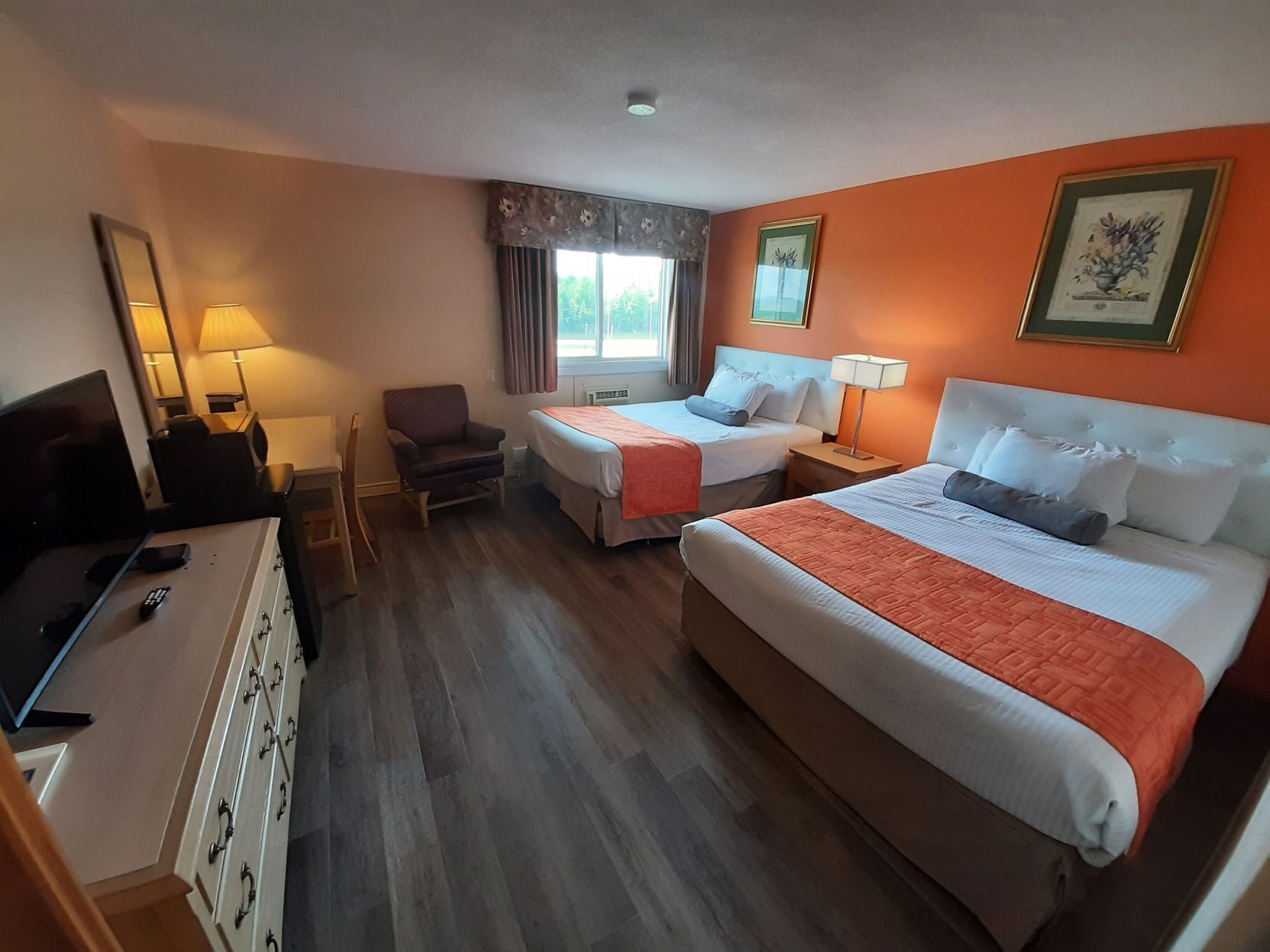 Desk, iron/ironing board, cots/infant beds, free WiFi