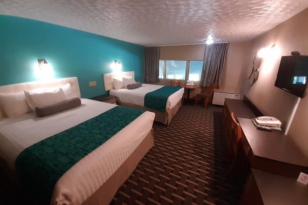 Room, 2 Queen Beds, Non Smoking, Pool View (Stair Access Only) | Desk, iron/ironing board, cribs (surcharge), WiFi (free)