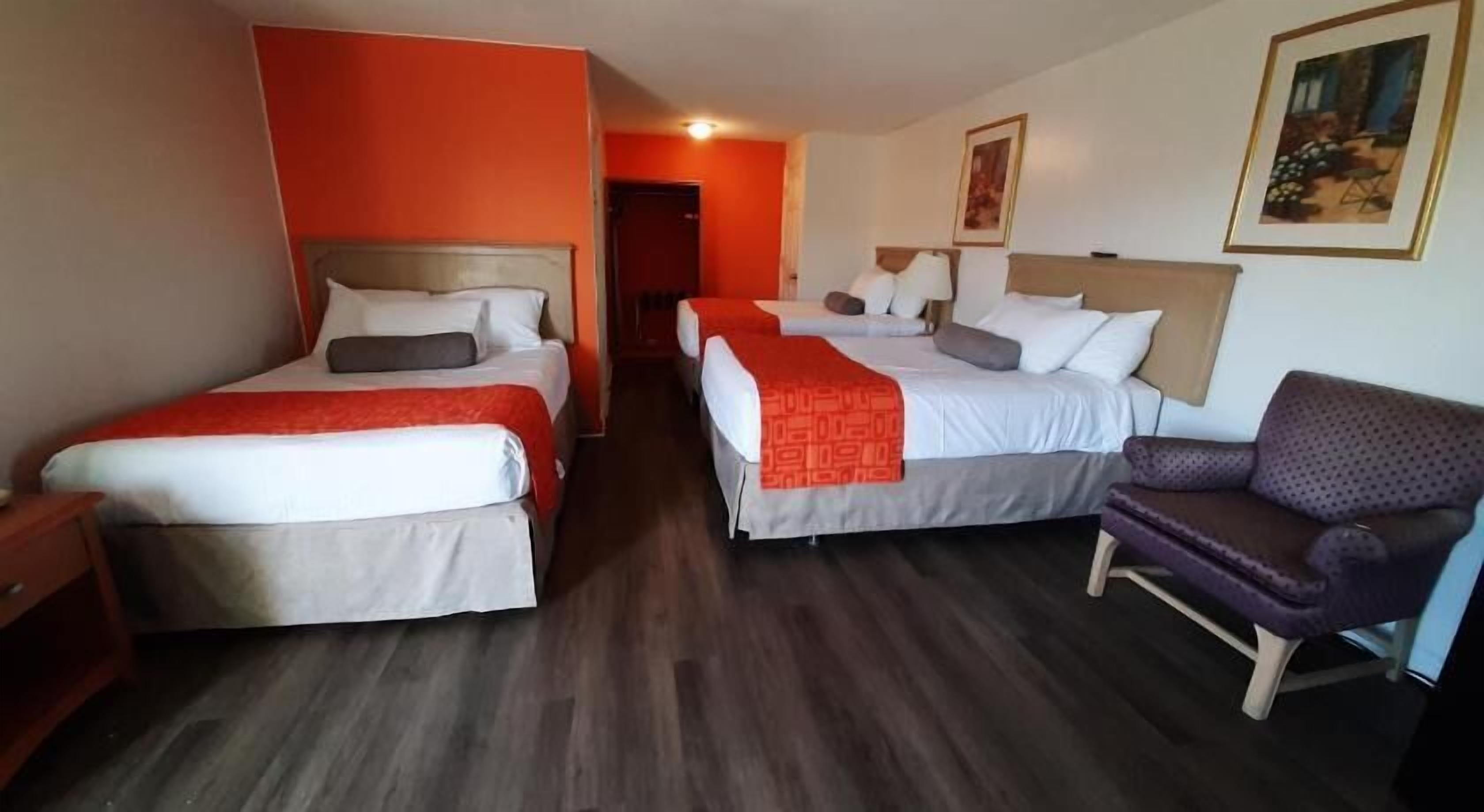 Desk, iron/ironing board, cots/infant beds, free WiFi