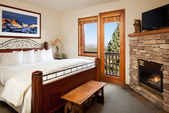 In-room safe, individually decorated, individually furnished at Juniper Springs Resort