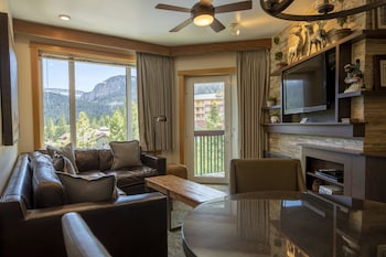 Condo, 2 Bedrooms (Two Bedroom Condominium with 2 Twins) | Living area | Flat-screen TV, fireplace, DVD player, pay movies at Juniper Springs Resort