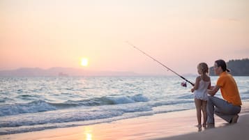 Una spiaggia nelle vicinanze