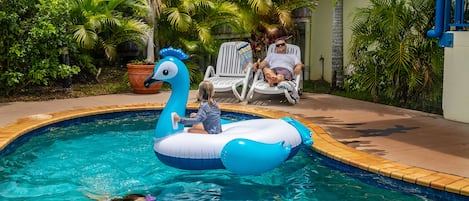 Outdoor pool, sun loungers