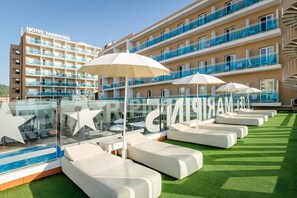 Sundeck