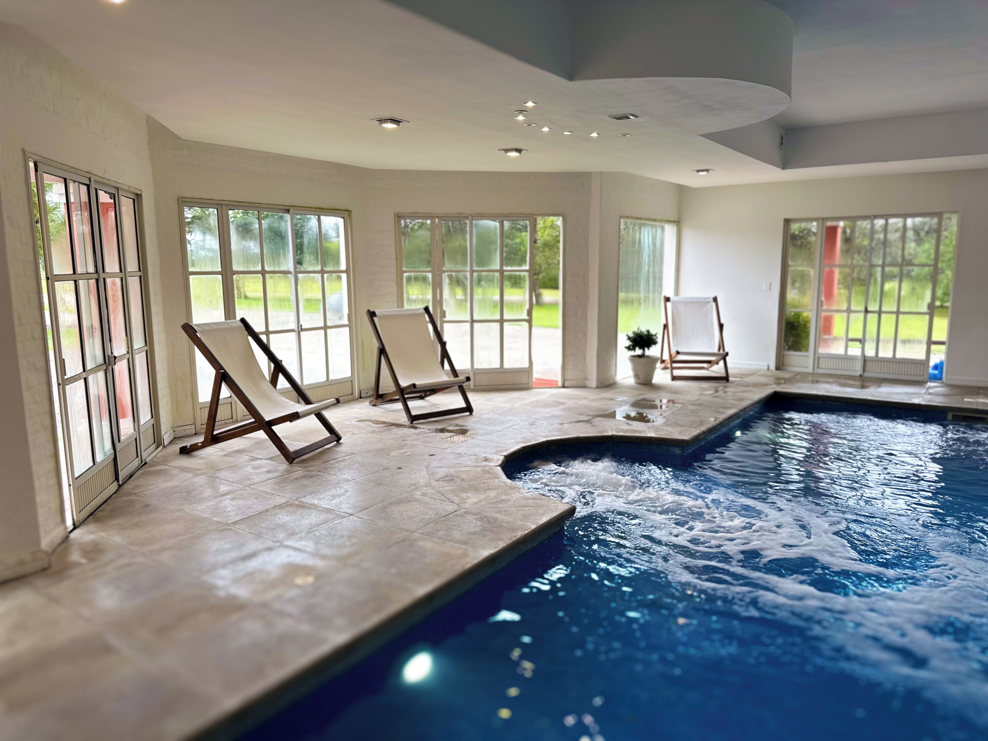 Indoor pool, outdoor pool