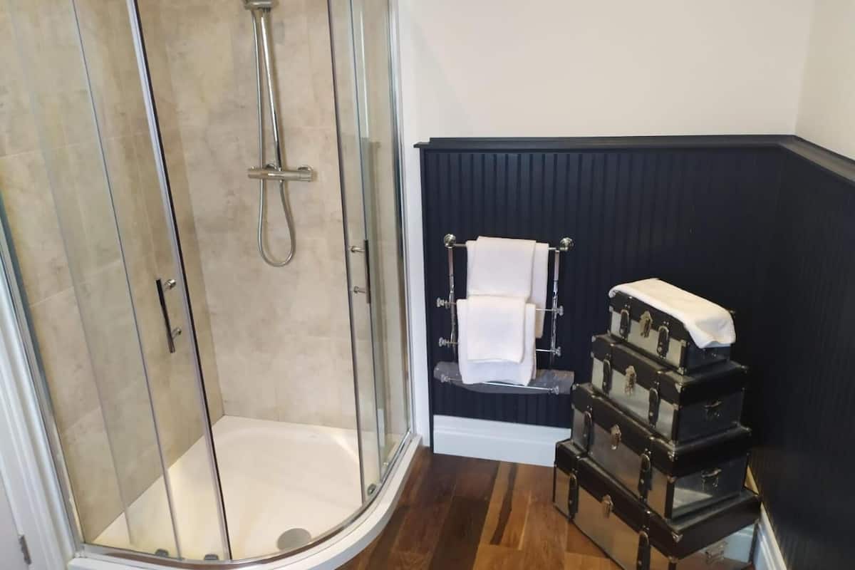 free toiletries, hair dryer, bathrobes, slippers