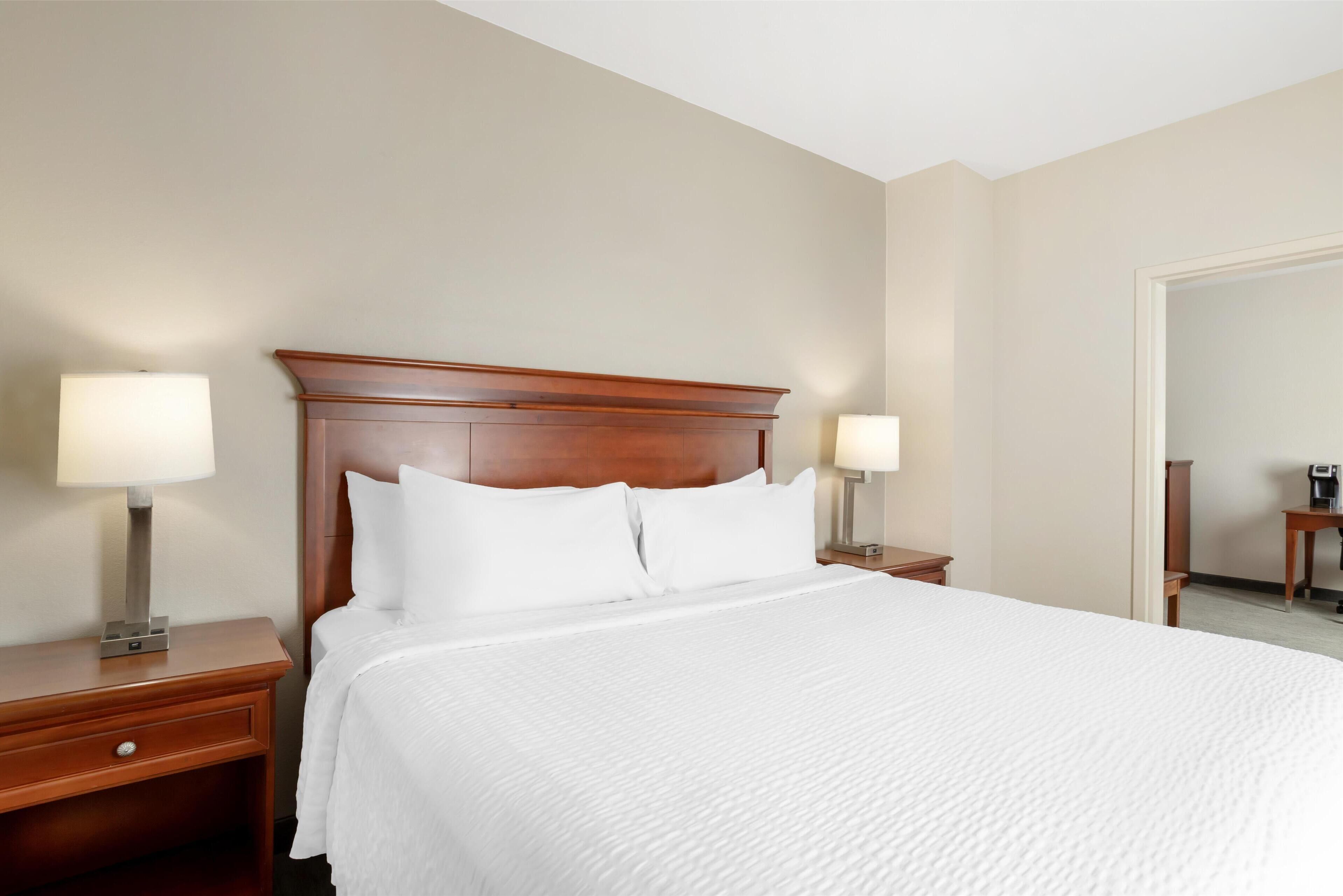 Suite, 1 King Bed, Non Smoking, Refrigerator & Microwave (with Sofabed) | Desk, blackout drapes, soundproofing, iron/ironing board