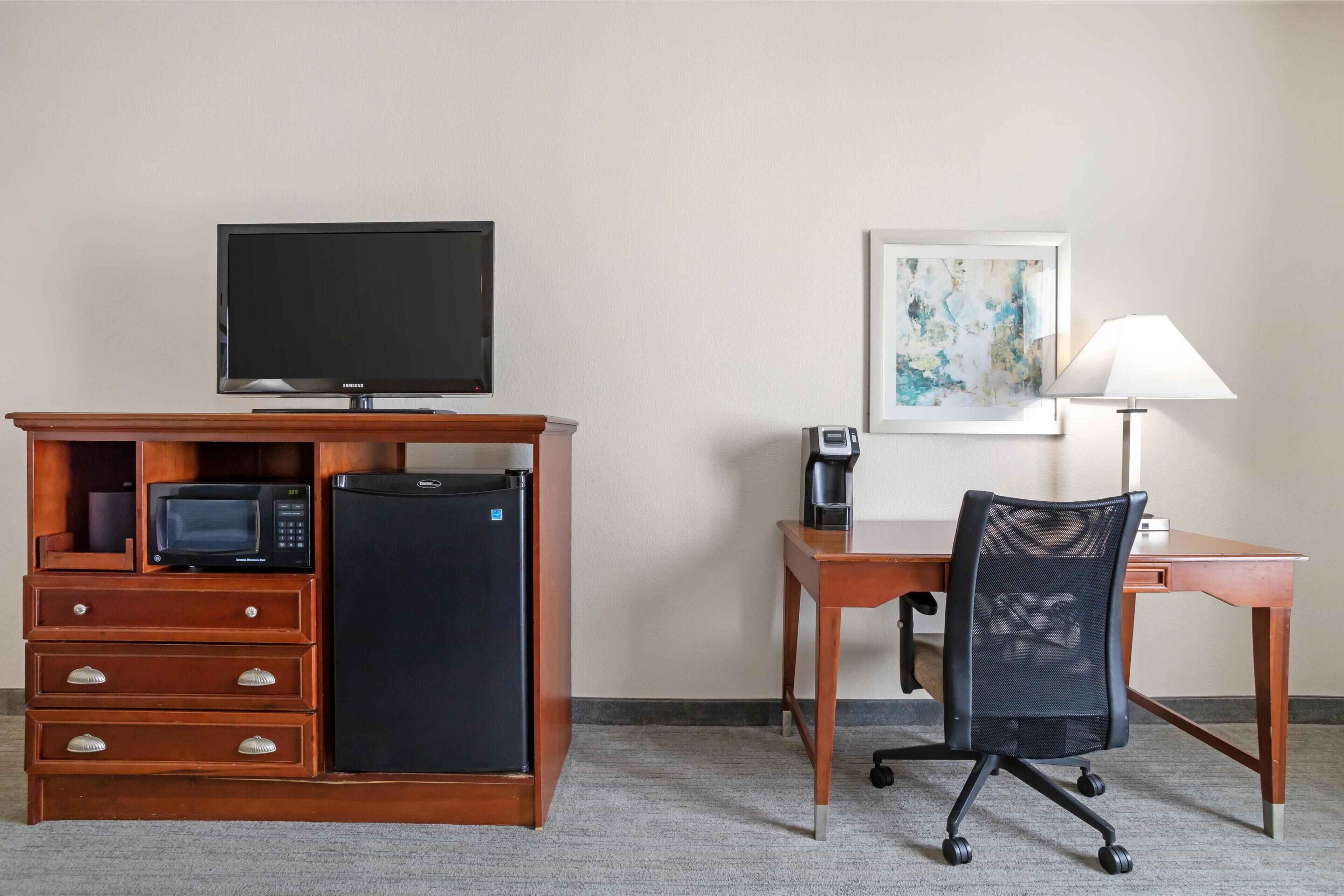 suite, 1 king bed, non smoking, refrigerator & microwave (with sofabed) | desk, blackout curtains, soundproofing, iron/ironing board