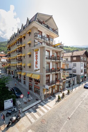 Exterior - Hotel Elena (Saint-Vincent)