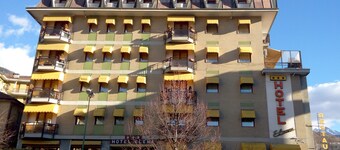 Hotel Elena
