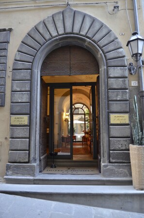 Ingresso della struttura