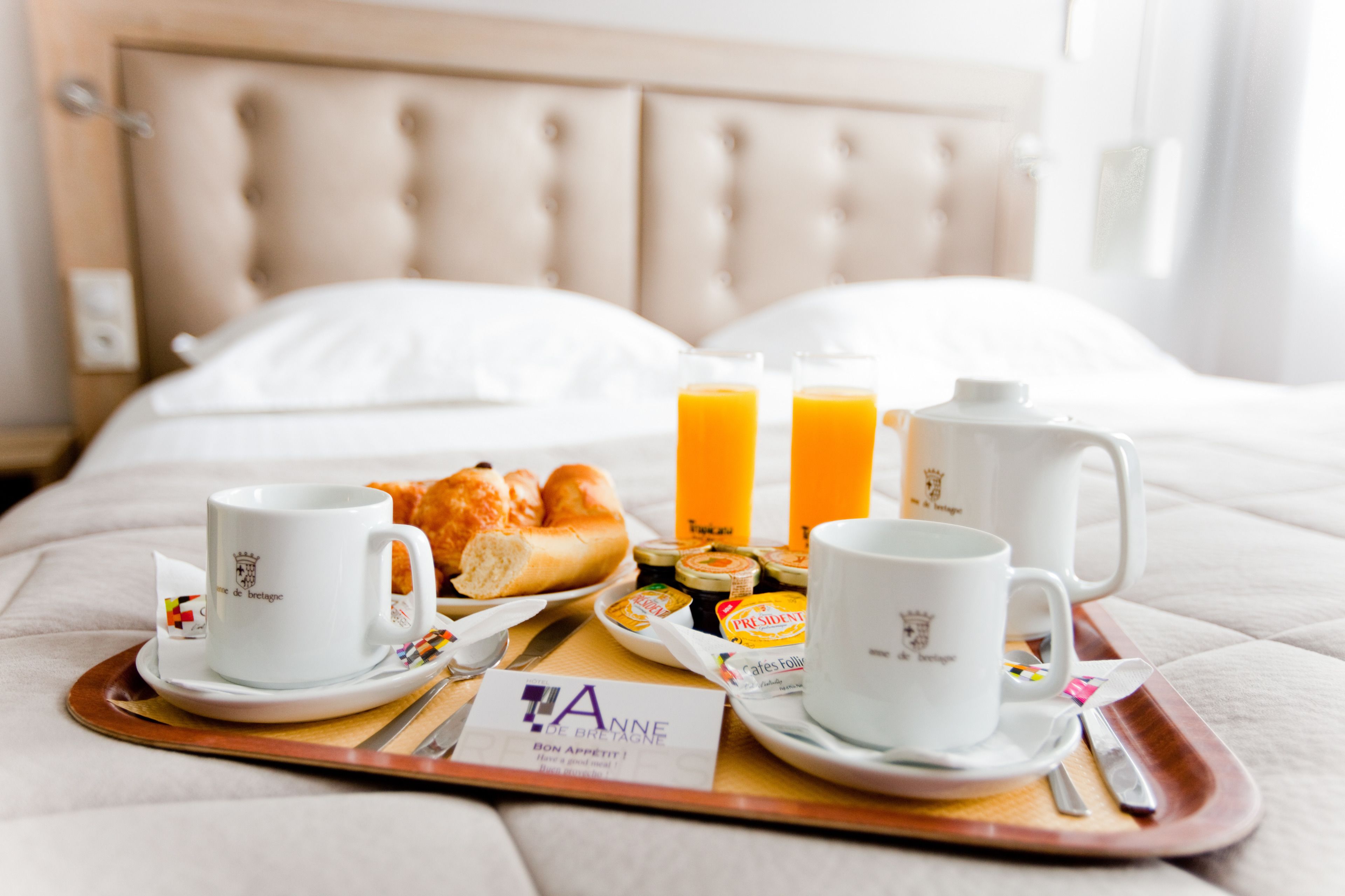 room service – dining