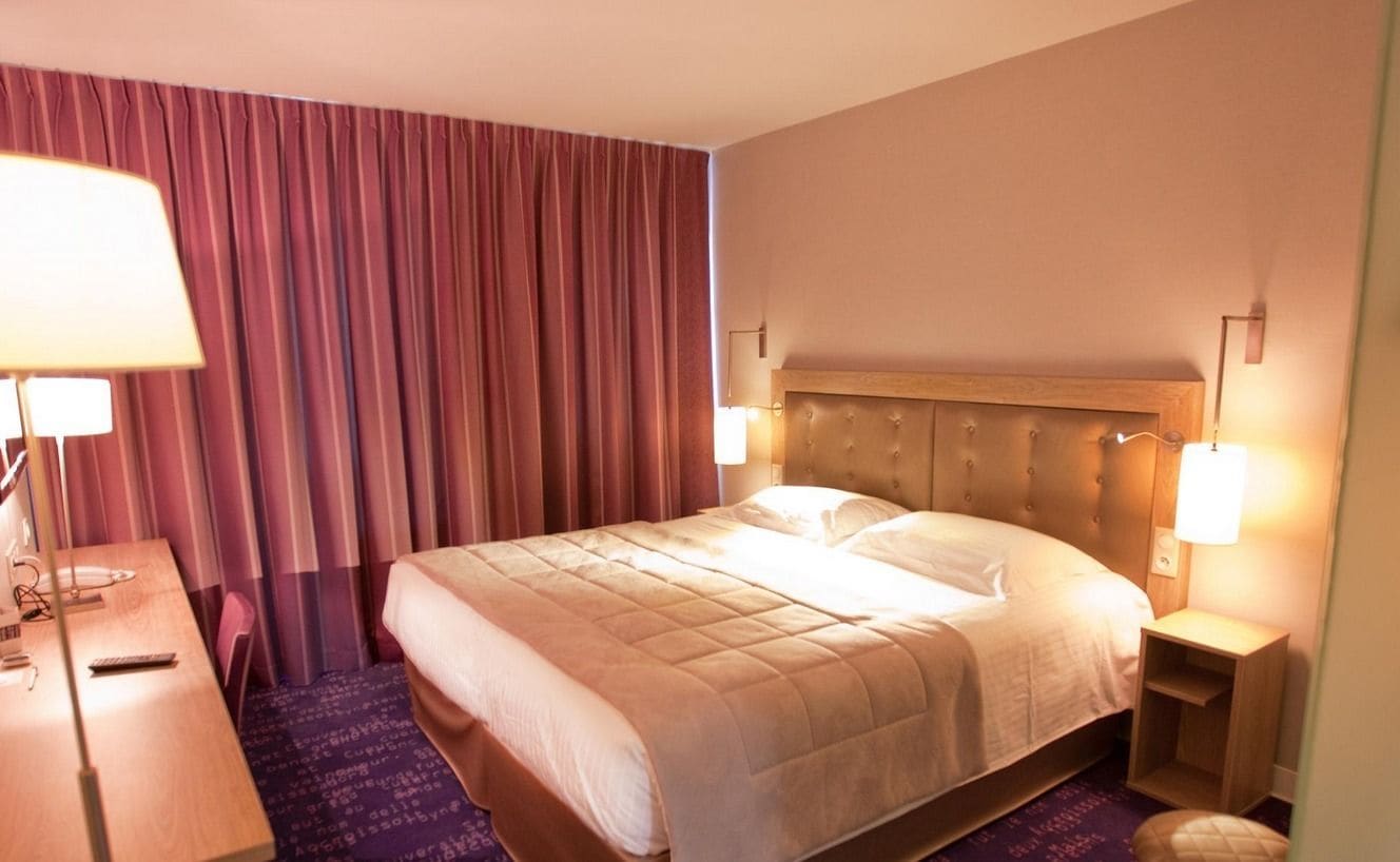 comfort double room | premium bedding, pillow-top beds, minibar, desk