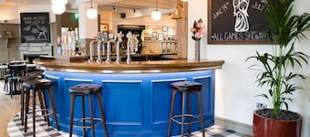 The Fox & Goose Hotel